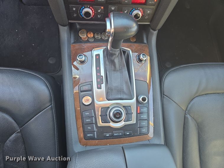 image for item DP6182 2012 Audi Q7 SUV