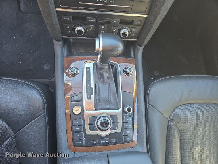 image for item DP6182 2012 Audi Q7 SUV