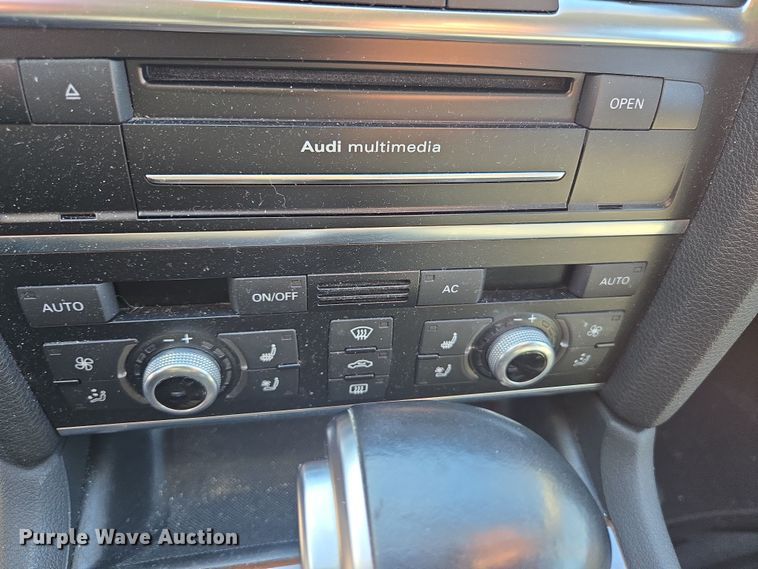 image for item DP6182 2012 Audi Q7 SUV