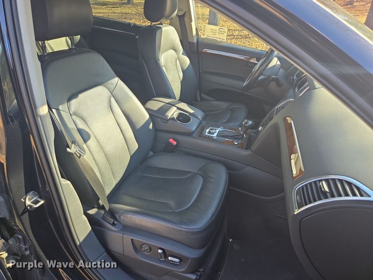 image for item DP6182 2012 Audi Q7 SUV