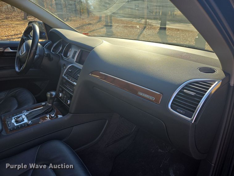 image for item DP6182 2012 Audi Q7 SUV