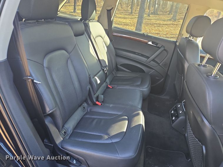 image for item DP6182 2012 Audi Q7 SUV