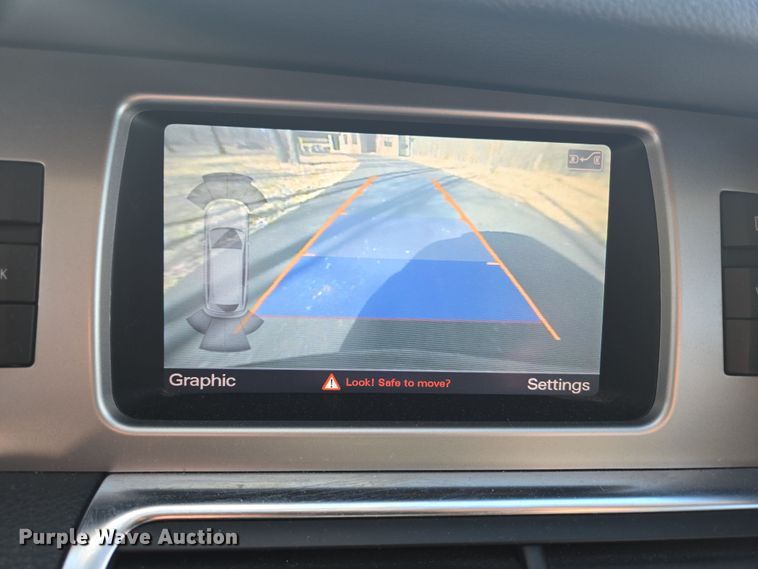 image for item DP6182 2012 Audi Q7 SUV