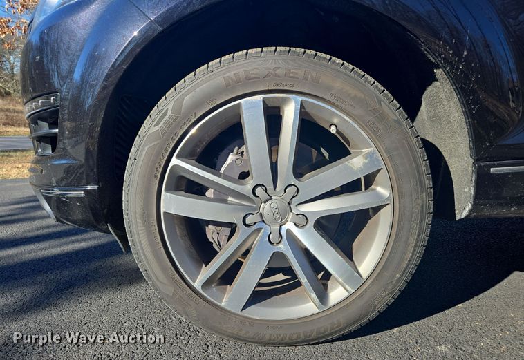 image for item DP6182 2012 Audi Q7 SUV