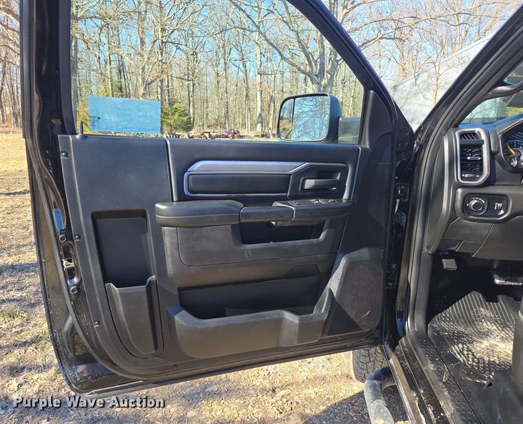 image for item DP6185 2021 Dodge Ram 3500 dump bale bed pickup truck