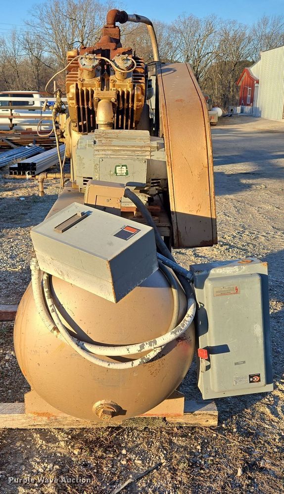 image for item DP6186 Binks 33-1048 air compressor