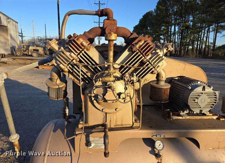 image for item DP6186 Binks 33-1048 air compressor