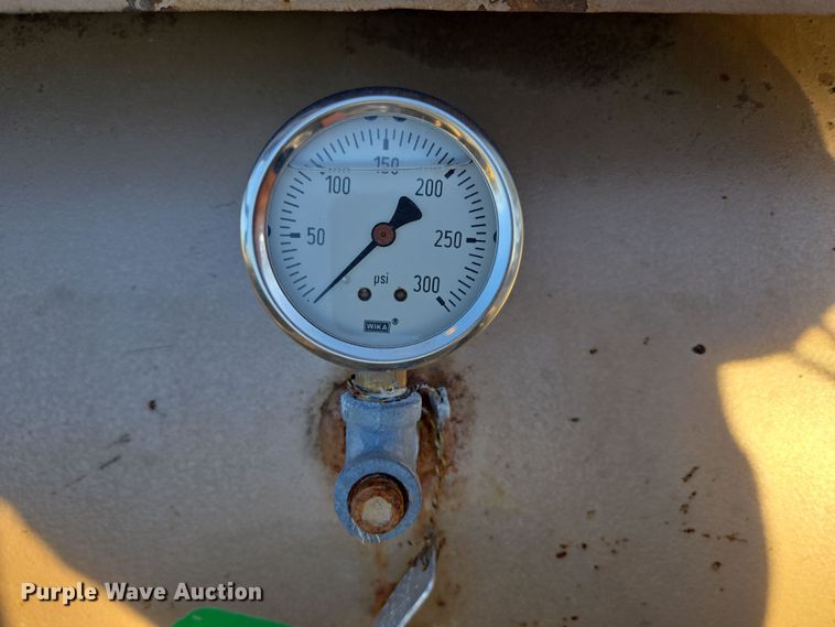 image for item DP6186 Binks 33-1048 air compressor