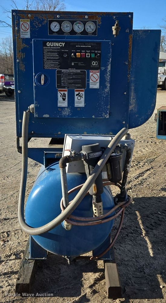 image for item DP6188 Quincy air compressor
