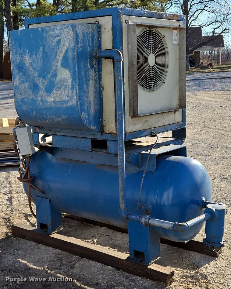image for item DP6188 Quincy air compressor