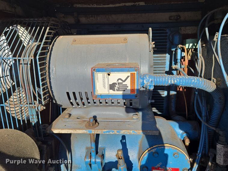 image for item DP6188 Quincy air compressor