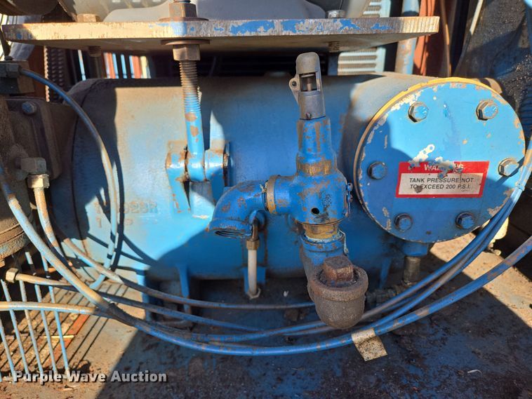 image for item DP6188 Quincy air compressor
