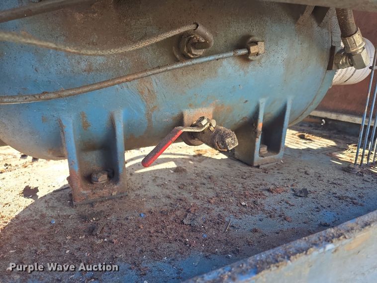 image for item DP6188 Quincy air compressor