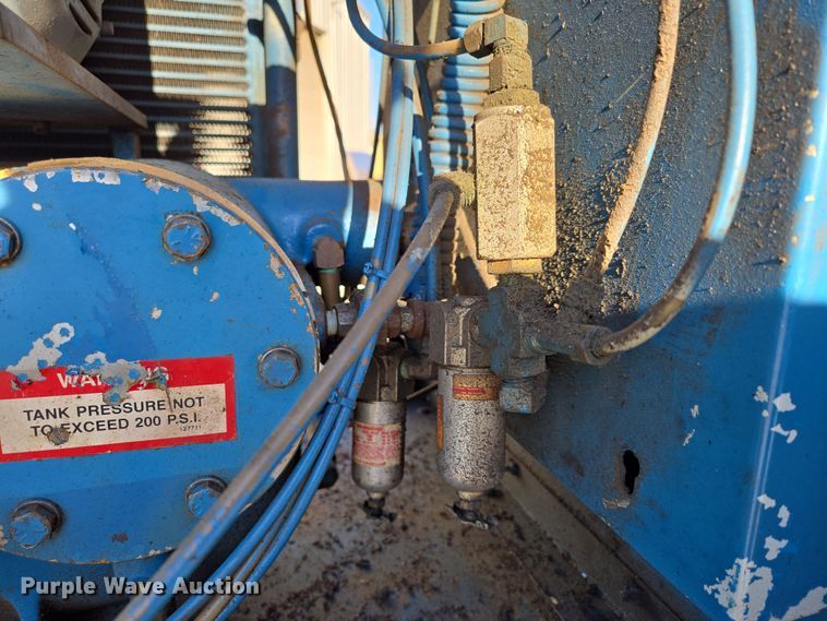 image for item DP6188 Quincy air compressor