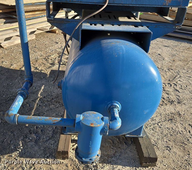 image for item DP6188 Quincy air compressor