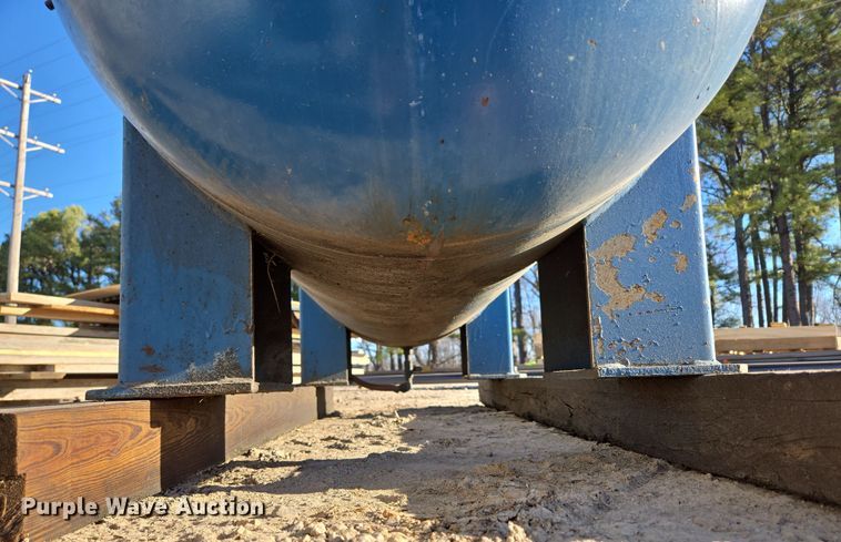 image for item DP6188 Quincy air compressor