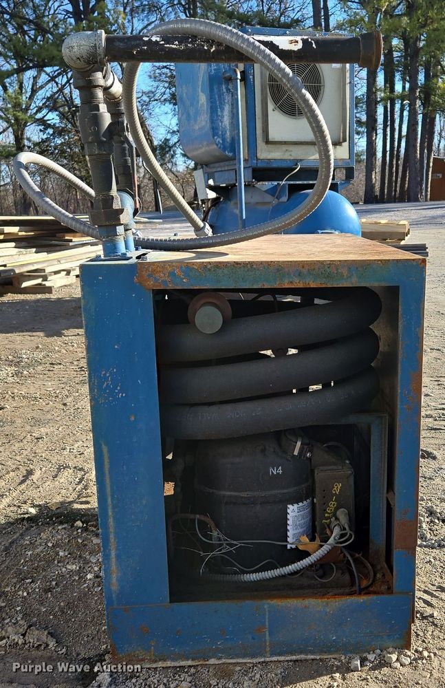 image for item DP6188 Quincy air compressor