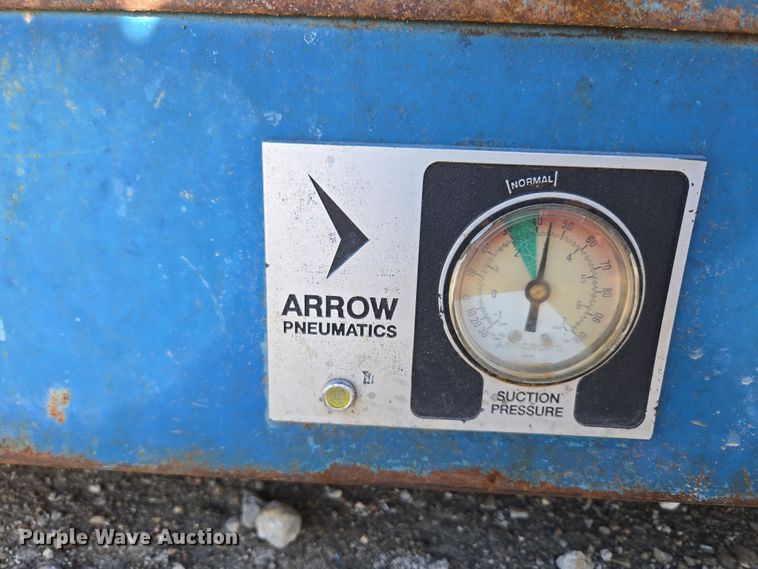 image for item DP6188 Quincy air compressor