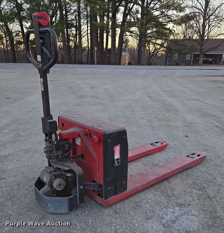 image for item DP6190 Dayton 5RTD1 pallet jack