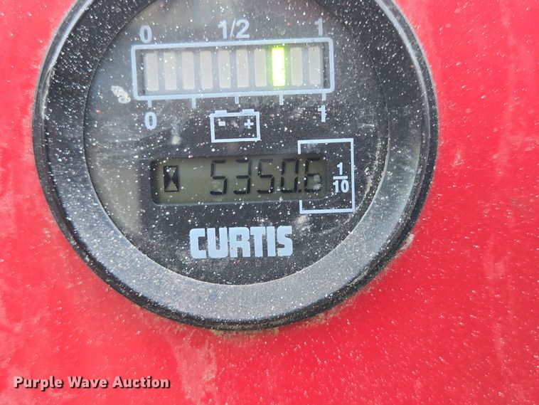 image for item DP6190 Dayton 5RTD1 pallet jack