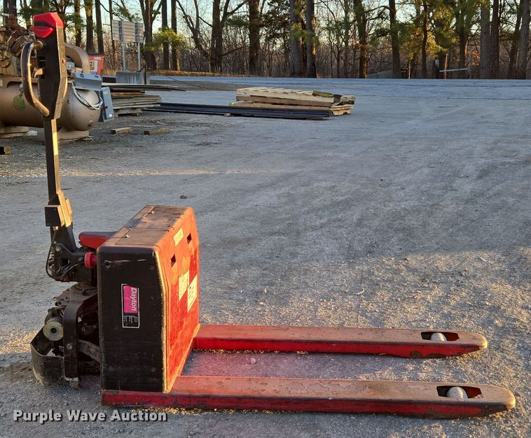 image for item DP6191 Dayton 5RTD1 pallet jack