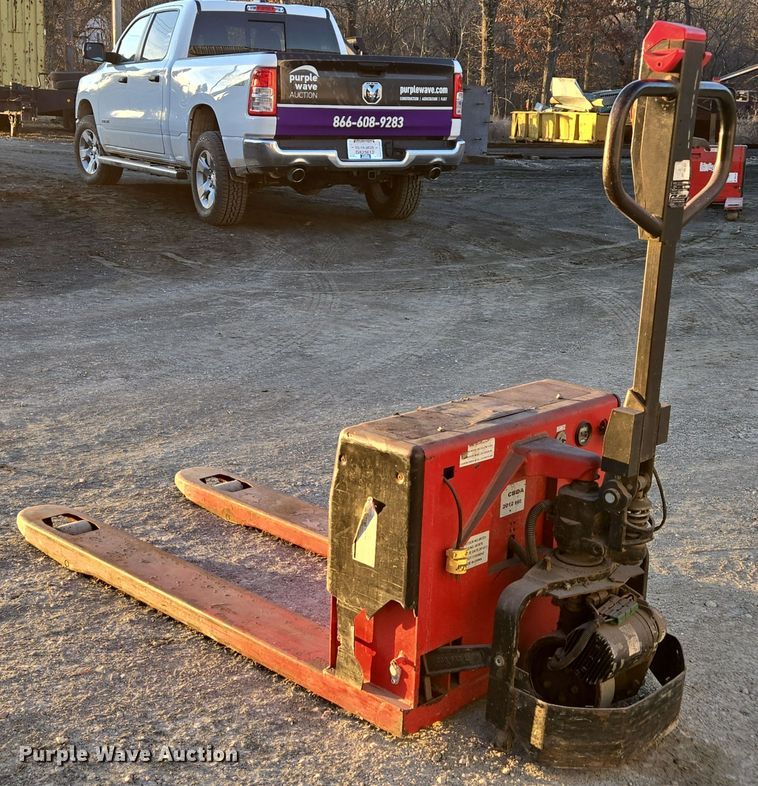 image for item DP6191 Dayton 5RTD1 pallet jack