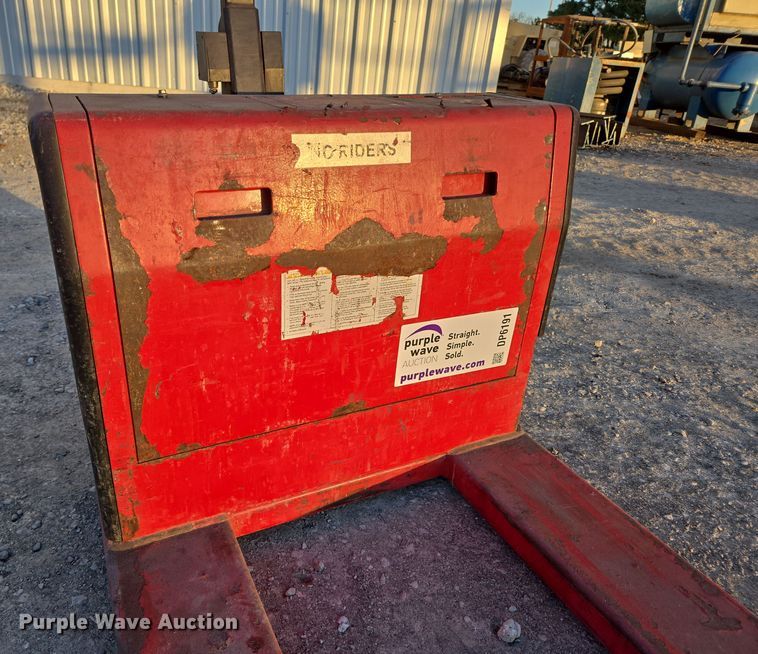 image for item DP6191 Dayton 5RTD1 pallet jack