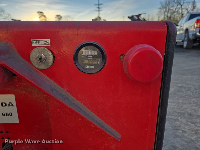 image for item DP6191 Dayton 5RTD1 pallet jack