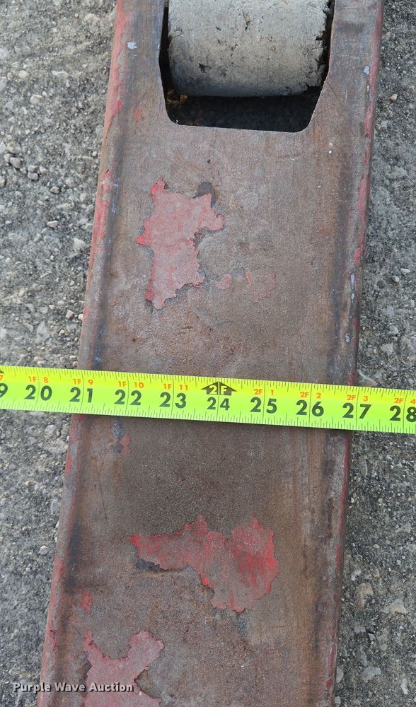 image for item DP6191 Dayton 5RTD1 pallet jack