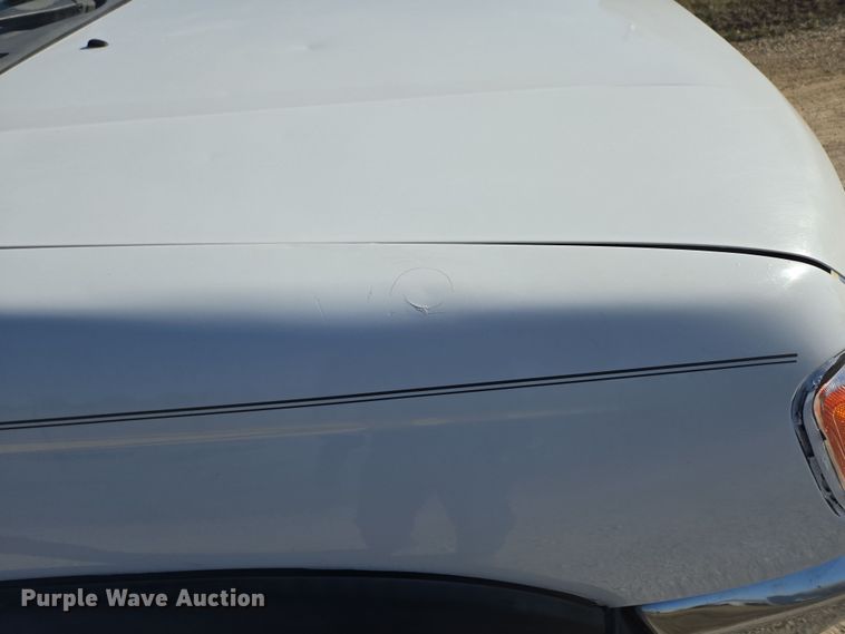 image for item DP6195 2000 Nissan Frontier Crew Cab pickup truck