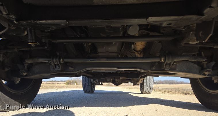 image for item DP6195 2000 Nissan Frontier Crew Cab pickup truck