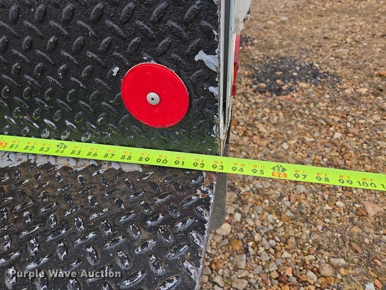 image for item DP6197 2001 Dodge Ram 3500 bucket truck