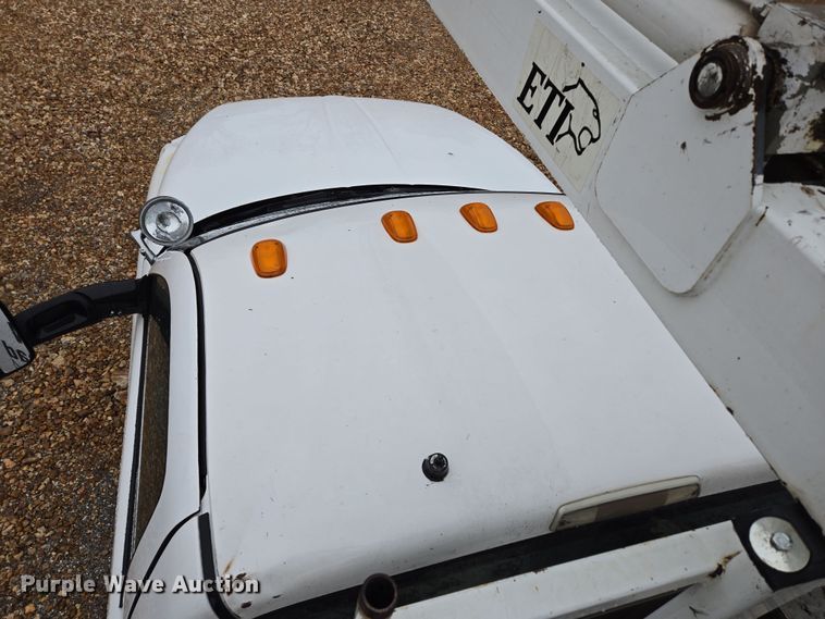 image for item DP6197 2001 Dodge Ram 3500 bucket truck