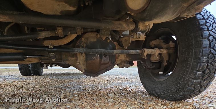 image for item DP6197 2001 Dodge Ram 3500 bucket truck