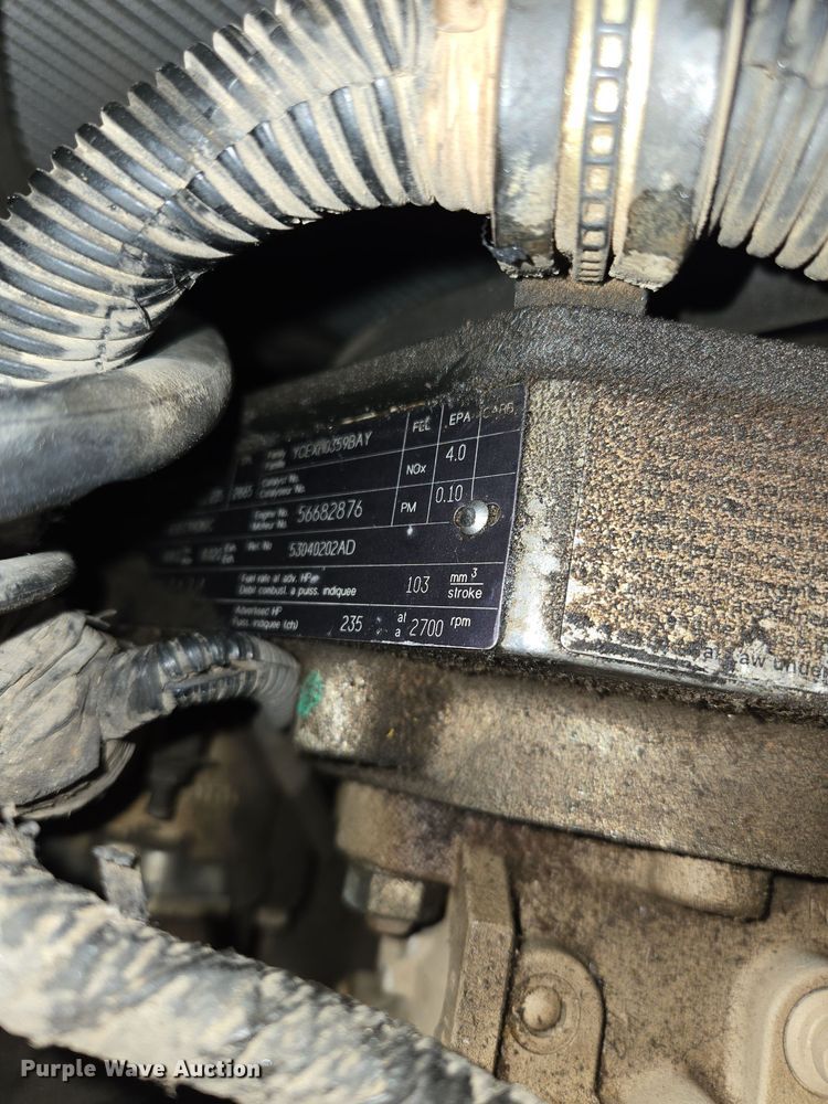 image for item DP6197 2001 Dodge Ram 3500 bucket truck