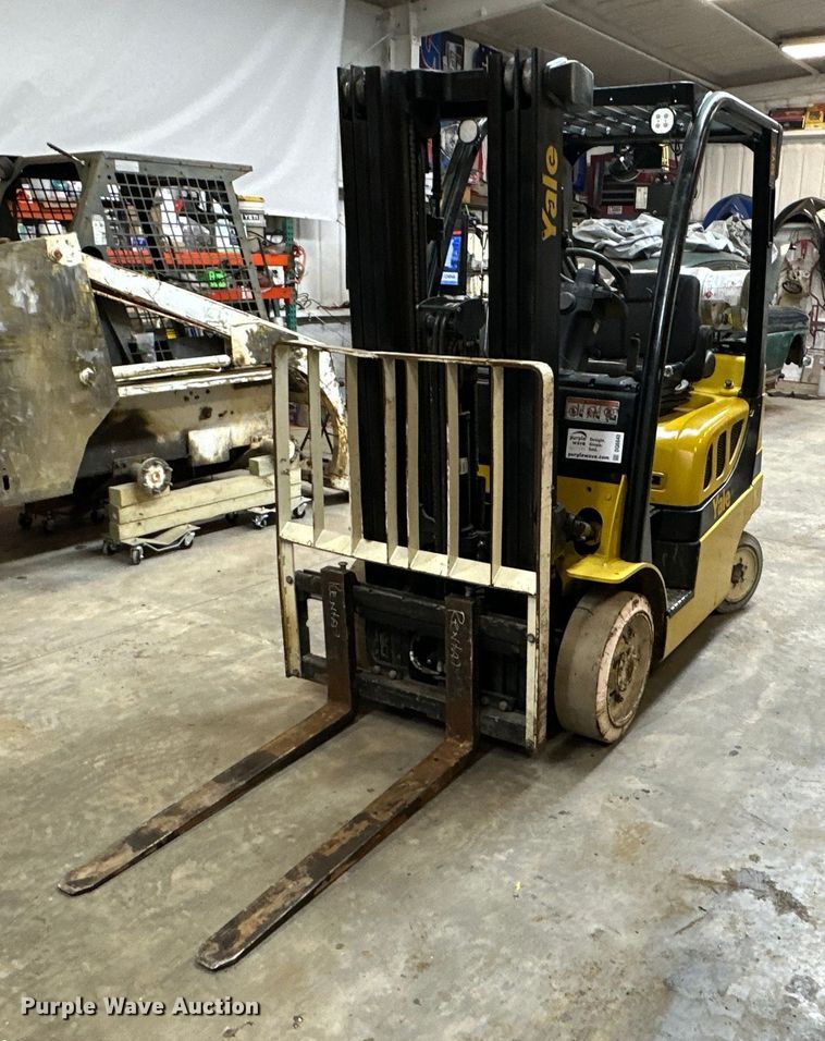 image for item DQ6640 2005 Yale Veracitor 50VX forklift