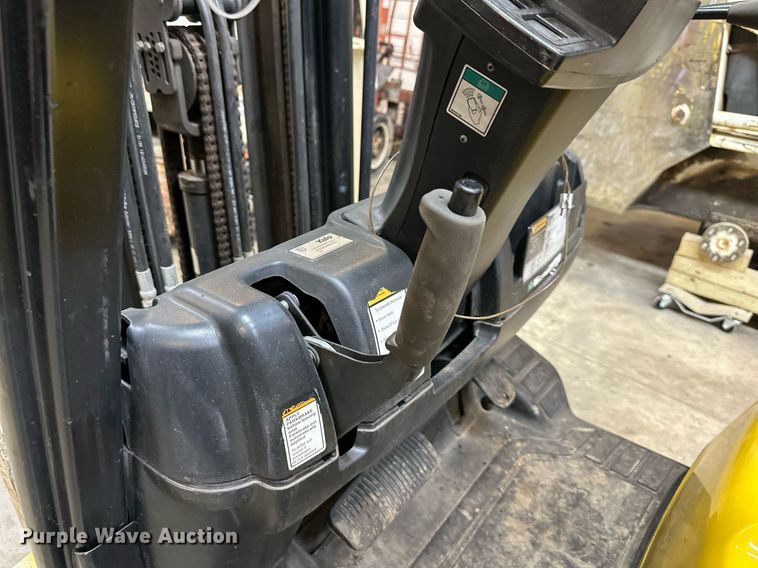 image for item DQ6640 2005 Yale Veracitor 50VX forklift