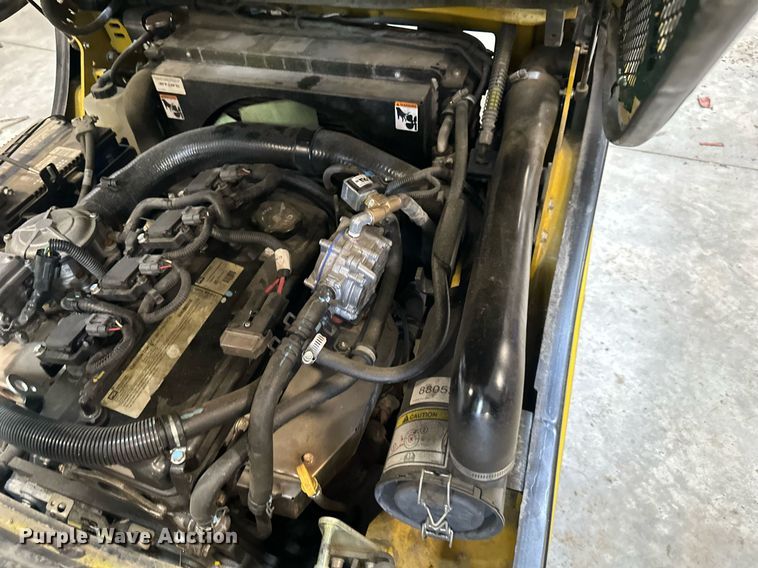 image for item DQ6640 2005 Yale Veracitor 50VX forklift