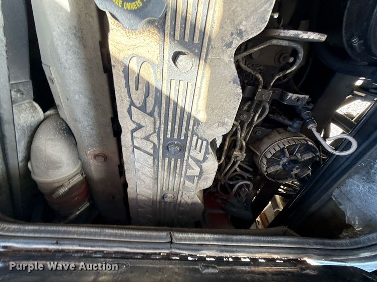 image for item DQ6651 2003 Thomas school bus