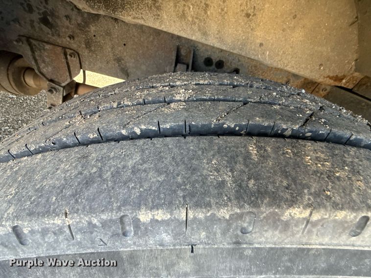 image for item DQ6651 2003 Thomas school bus