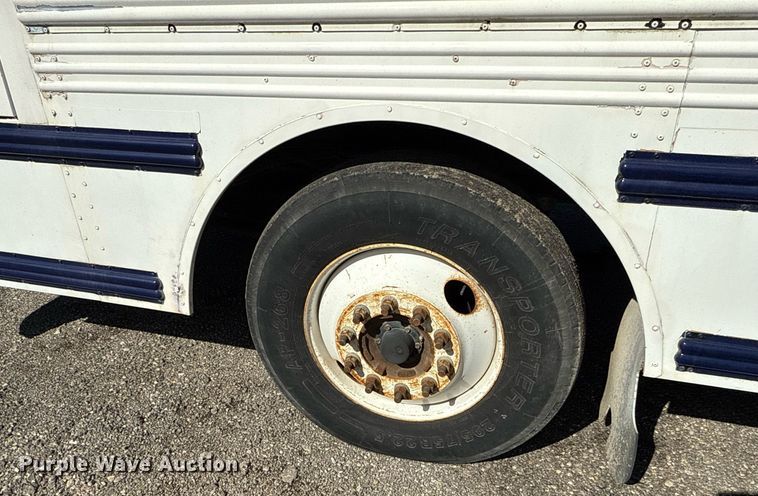 image for item DQ6651 2003 Thomas school bus