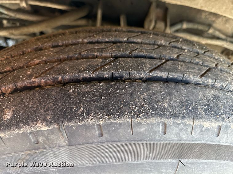 image for item DQ6651 2003 Thomas school bus