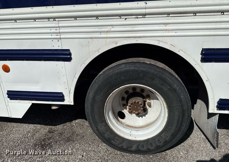 image for item DQ6651 2003 Thomas school bus