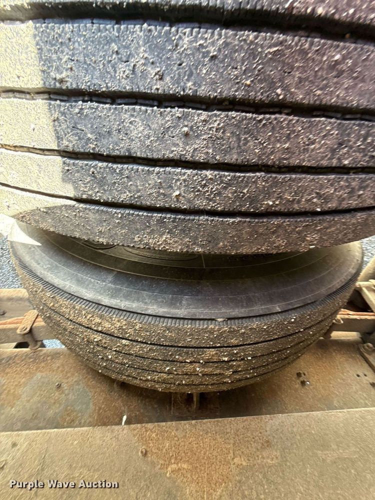 image for item DQ6651 2003 Thomas school bus