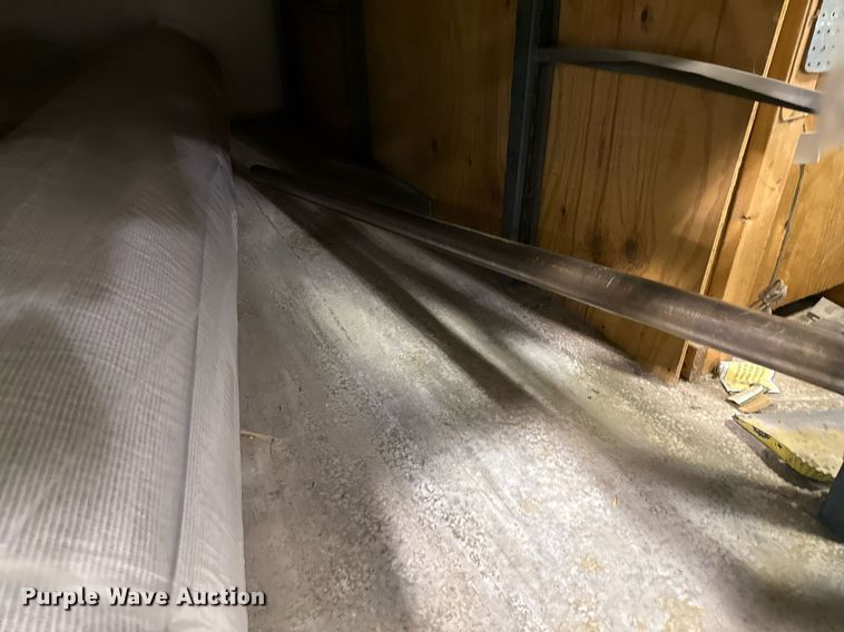 image for item DQ6681 2000 Hyster 50 forklift