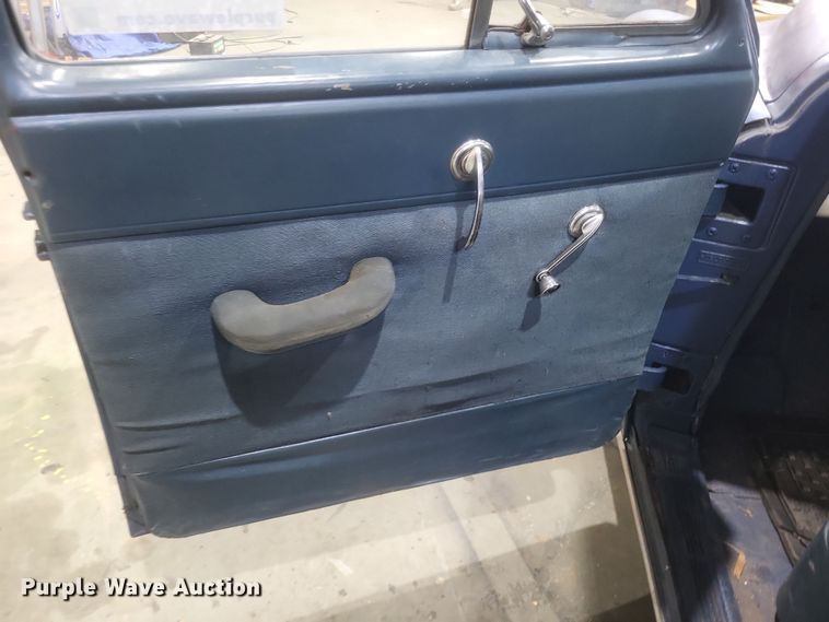 image for item DS5251 1951 Dodge Meadowbrook 