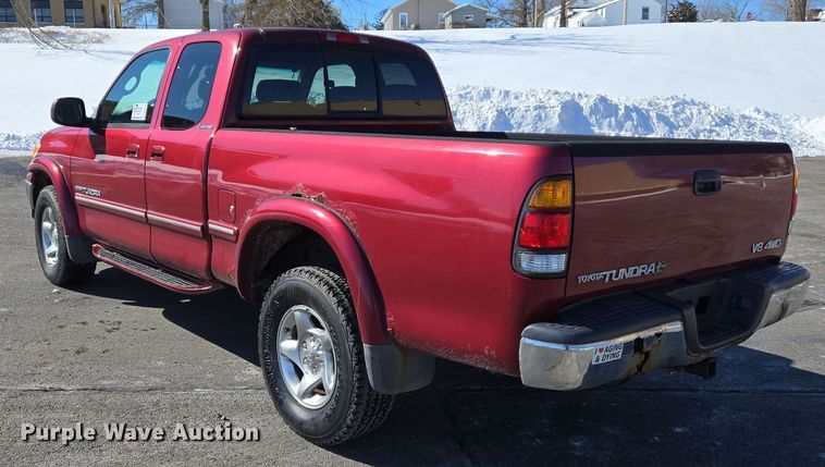 image for item DS5270 2000 Toyota Tundra Limited Access Cab pickup truck