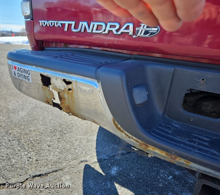 image for item DS5270 2000 Toyota Tundra Limited Access Cab pickup truck
