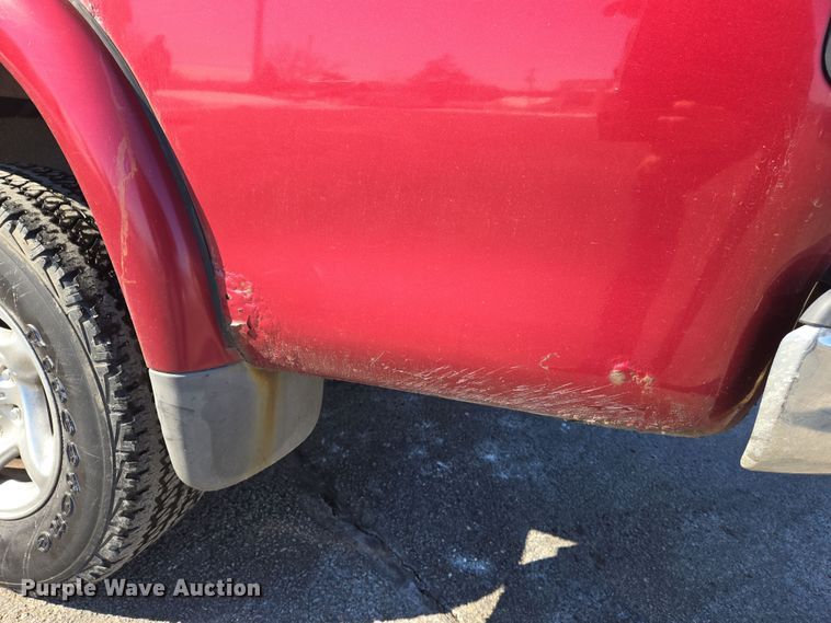 image for item DS5270 2000 Toyota Tundra Limited Access Cab pickup truck