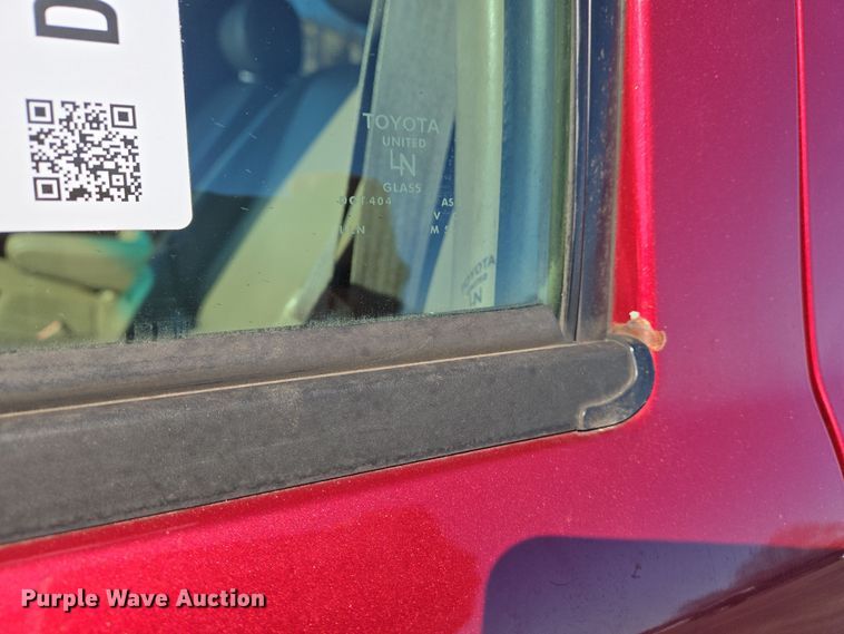 image for item DS5270 2000 Toyota Tundra Limited Access Cab pickup truck